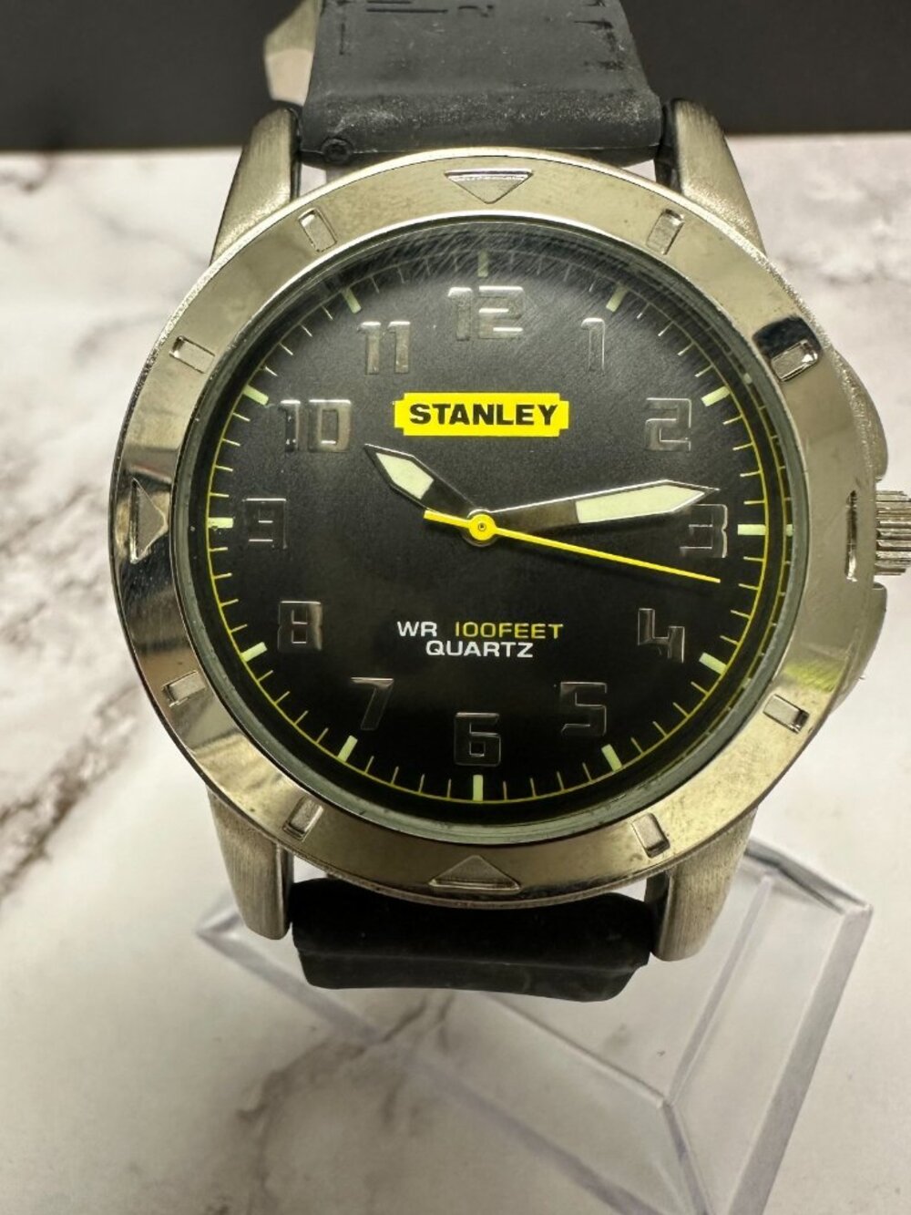 Stanley Watch Men Silver Tone Black Dial 39MM Resin Band New Battery 9.5 Inch